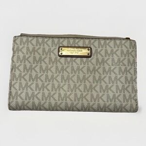 Michael Kors Jet Set Travel Double Zip Phone Wristlet MK Vanilla Excellent